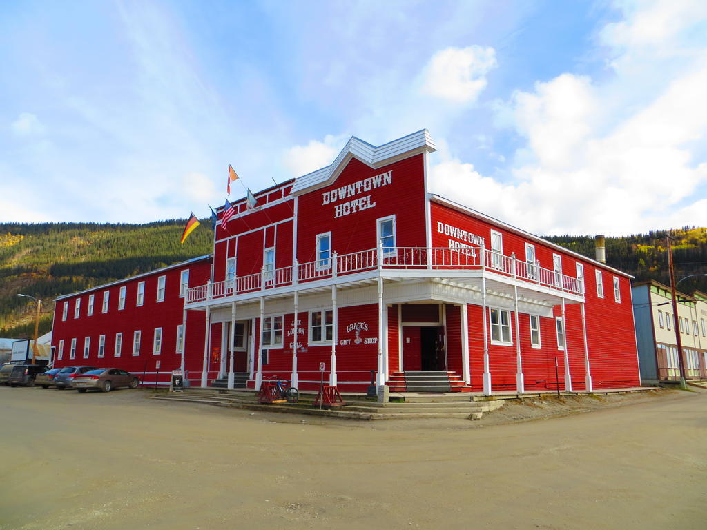 The Downtown, A Coast Hotel Dawson City Exterior foto